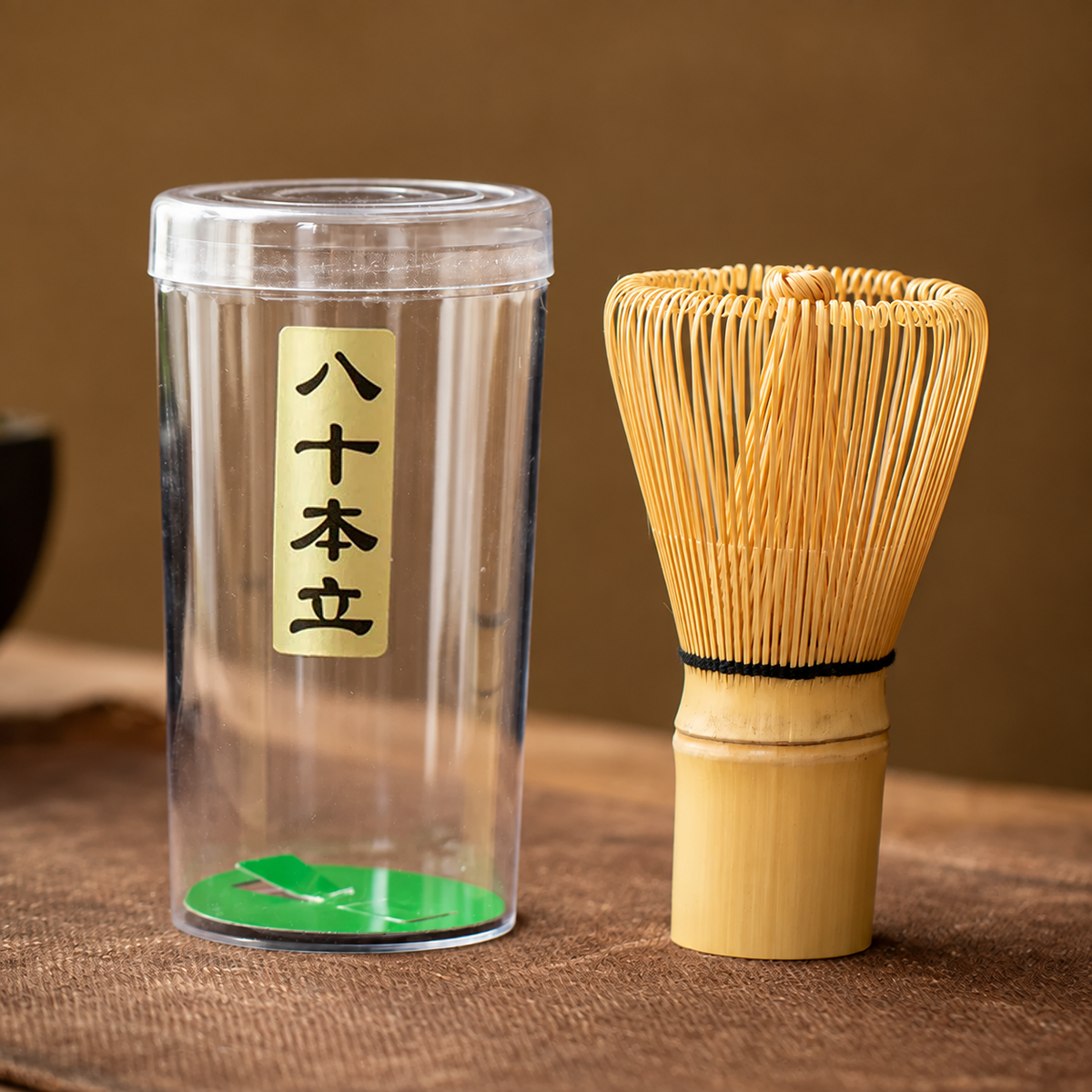 Pale Bamboo — Short Whisk / 80 Option