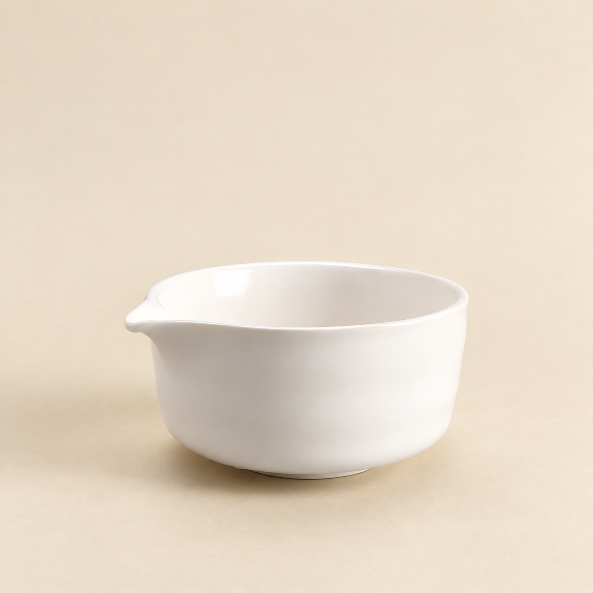 Milk White — Pouring Bowl