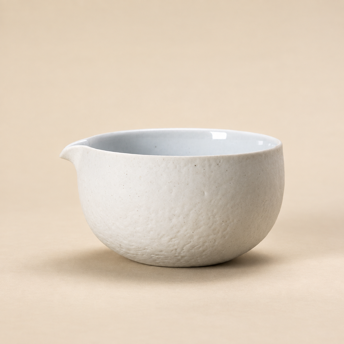 Clay White — Pouring Bowl