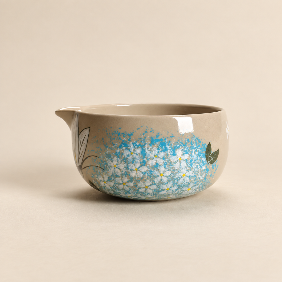Butterfly Floral — Pouring Bowl