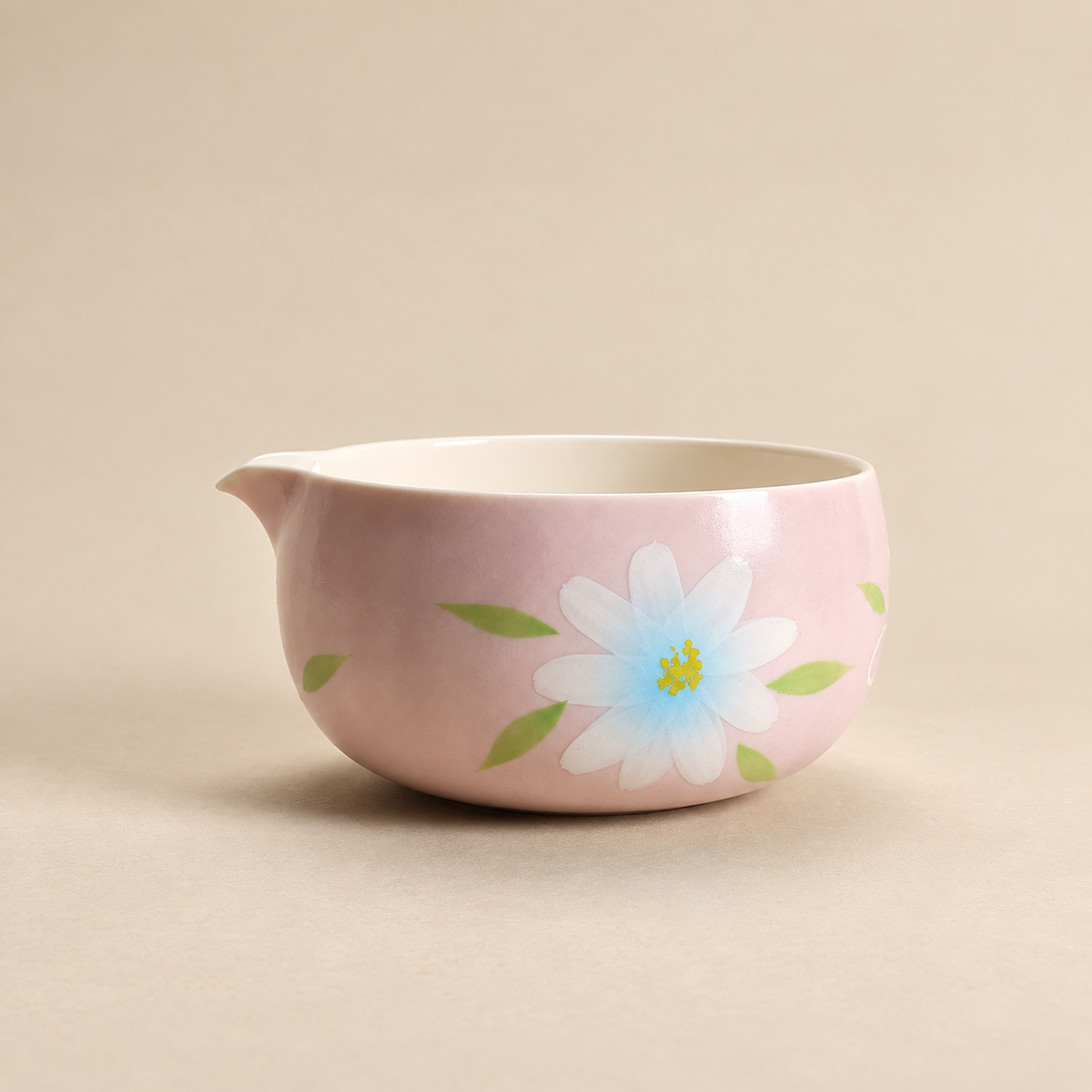 Daisy — Pouring Bowl