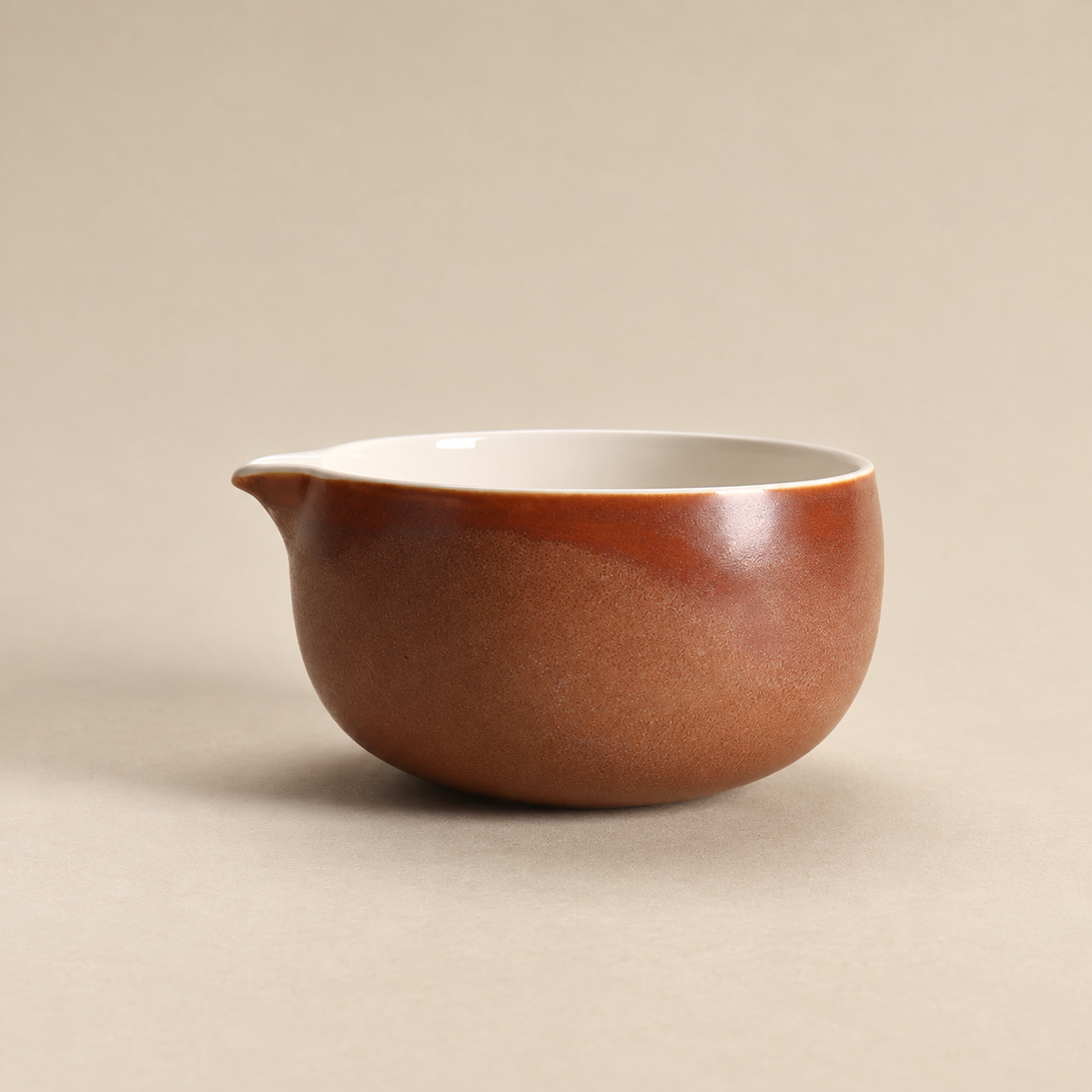 Red Brown — Pouring Bowl