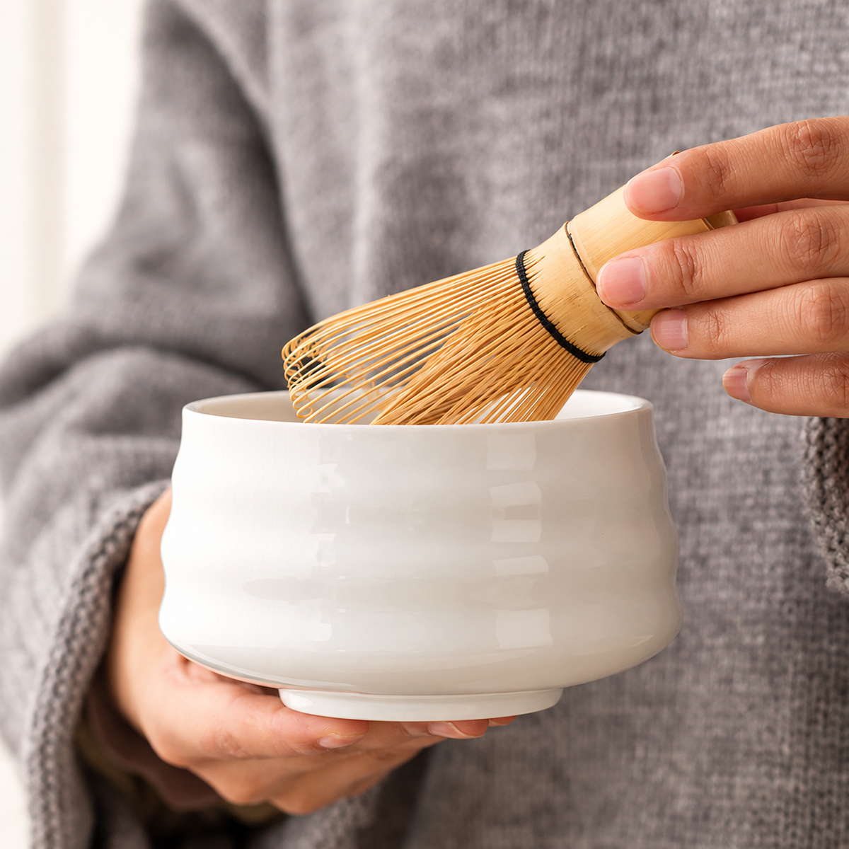 White Matcha Ritual Set & Bamboo Whisk — image 2