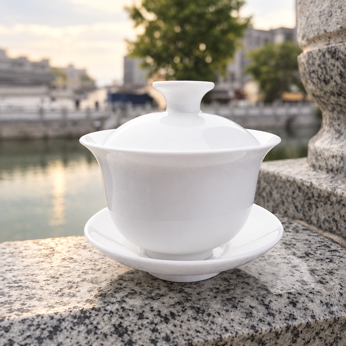 White Ceramic Gaiwans & Tasting Cups — image 1