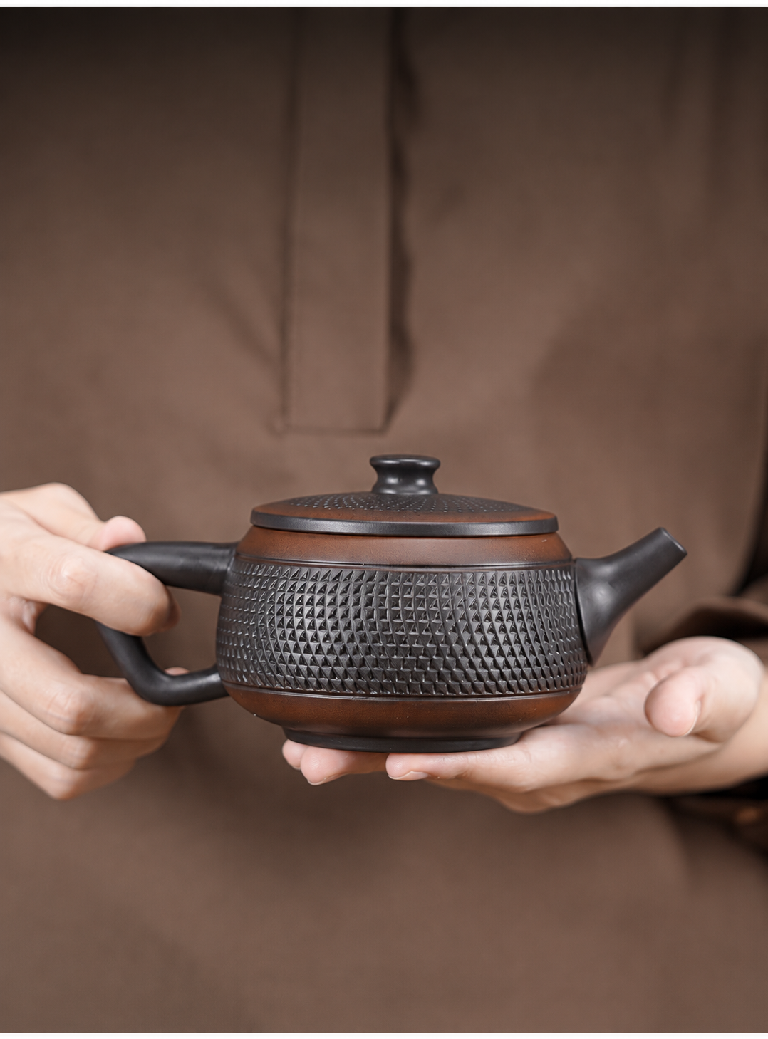 Knife-Textured Clay Teapot — image 2
