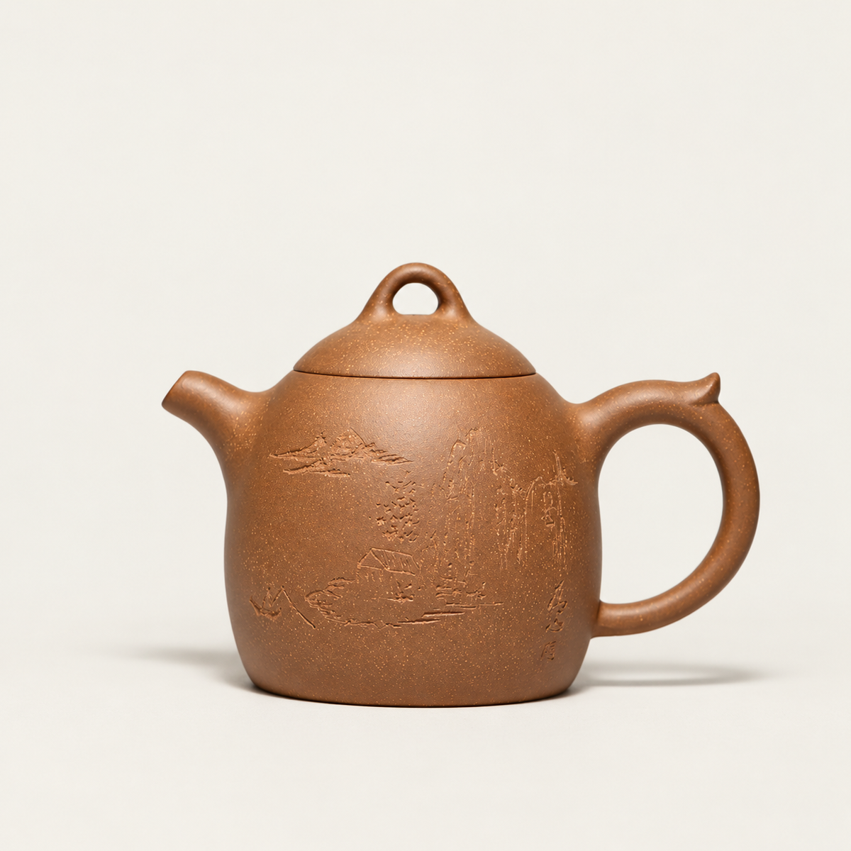 As pictured — brown ceramic; source 600 ml