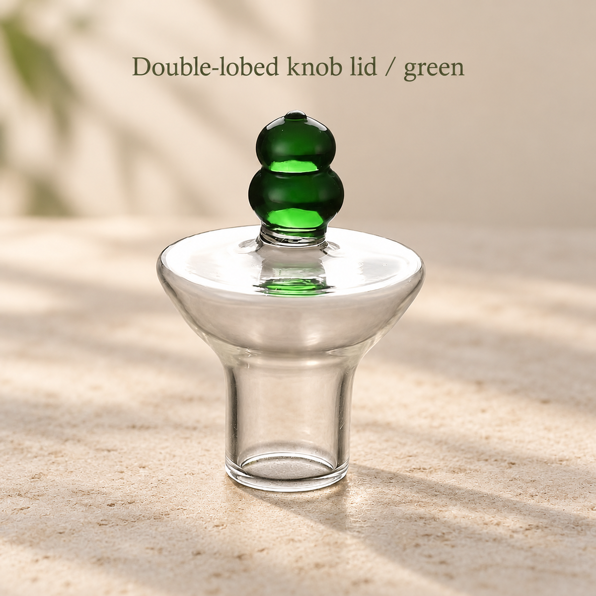 Double-lobed knob lid / green
