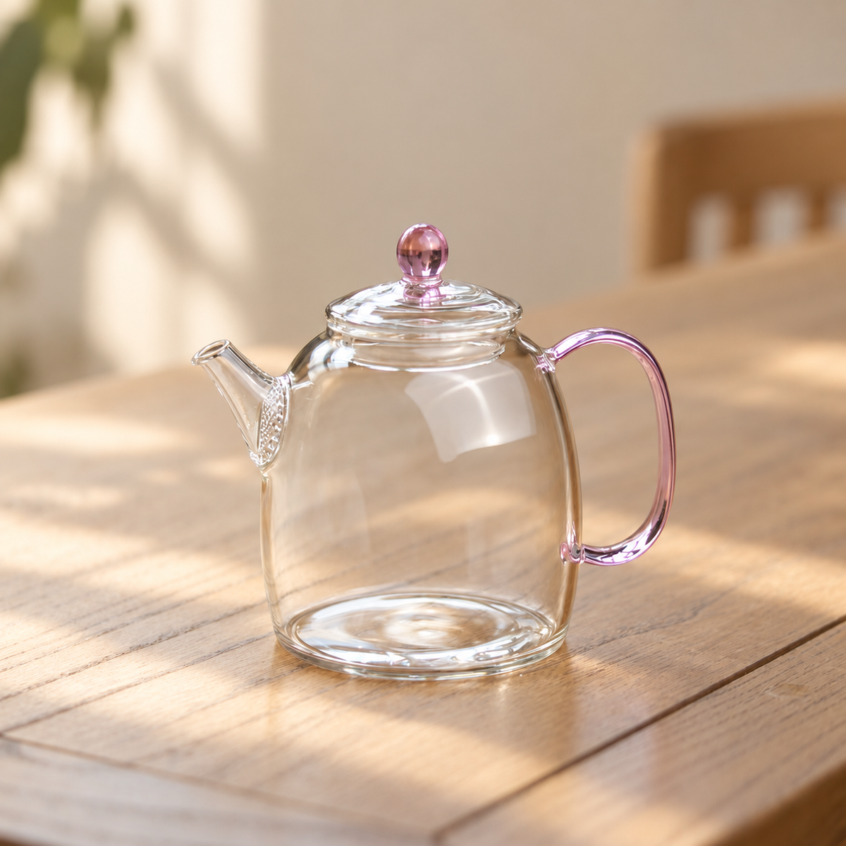 Clear / pink glass knob