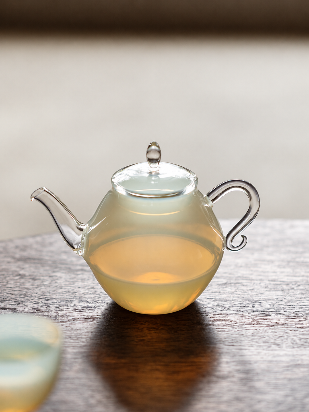 Moonsong Opalescent Glass Teapot, 175 ml — image 4