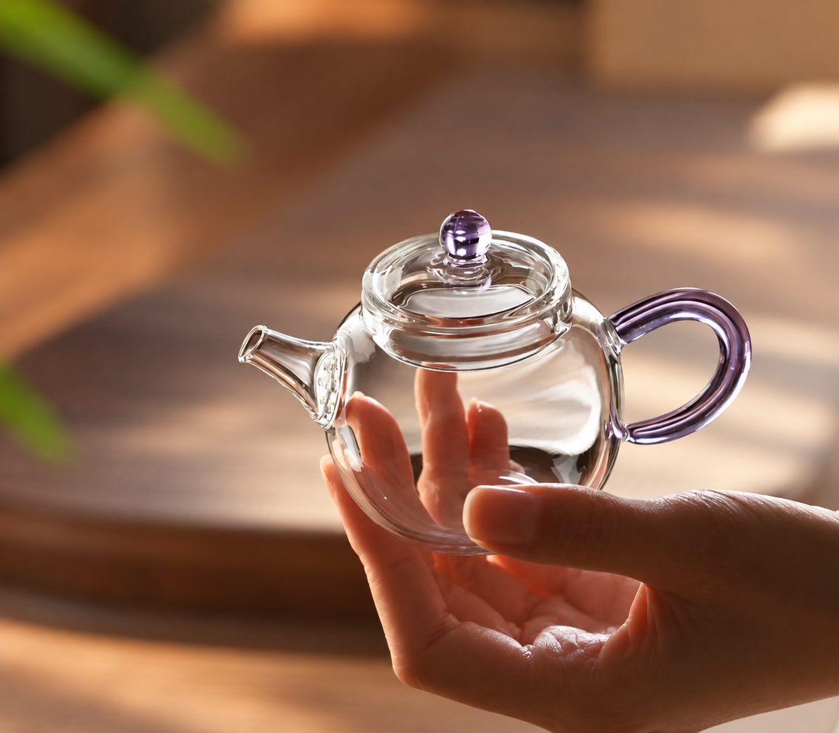 Purple / round teapot