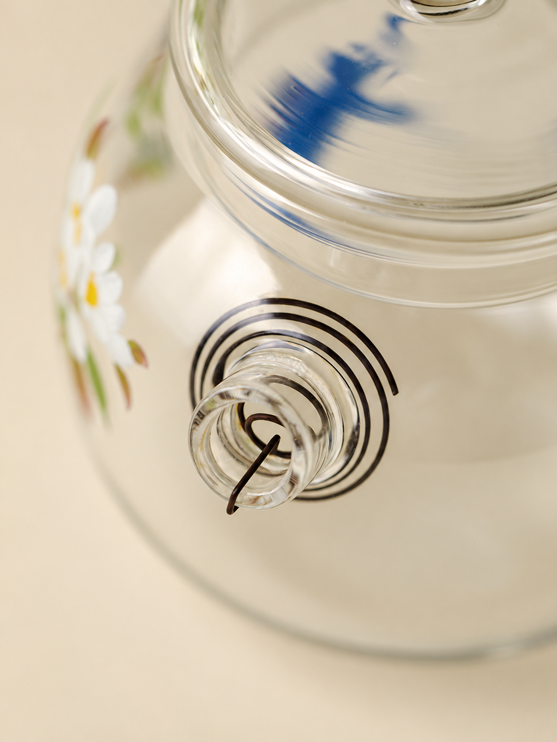 Spring Return Glass Teapot — image 4