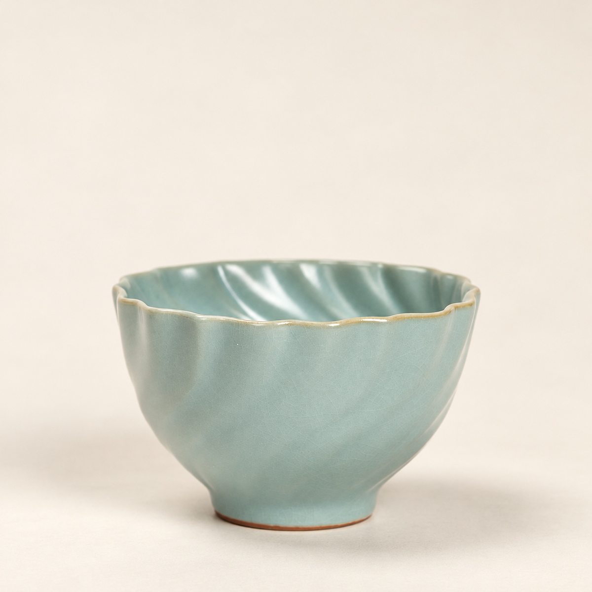Sky-Blue Crackle-Glaze Tea Cup — image 3