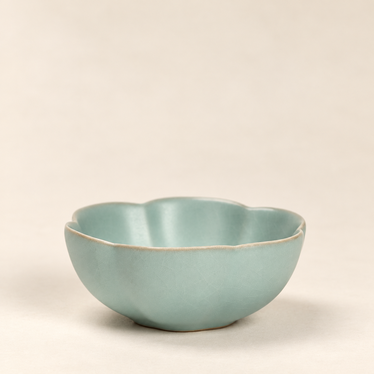 Sky-Blue Crackle-Glaze Tea Cup — image 9