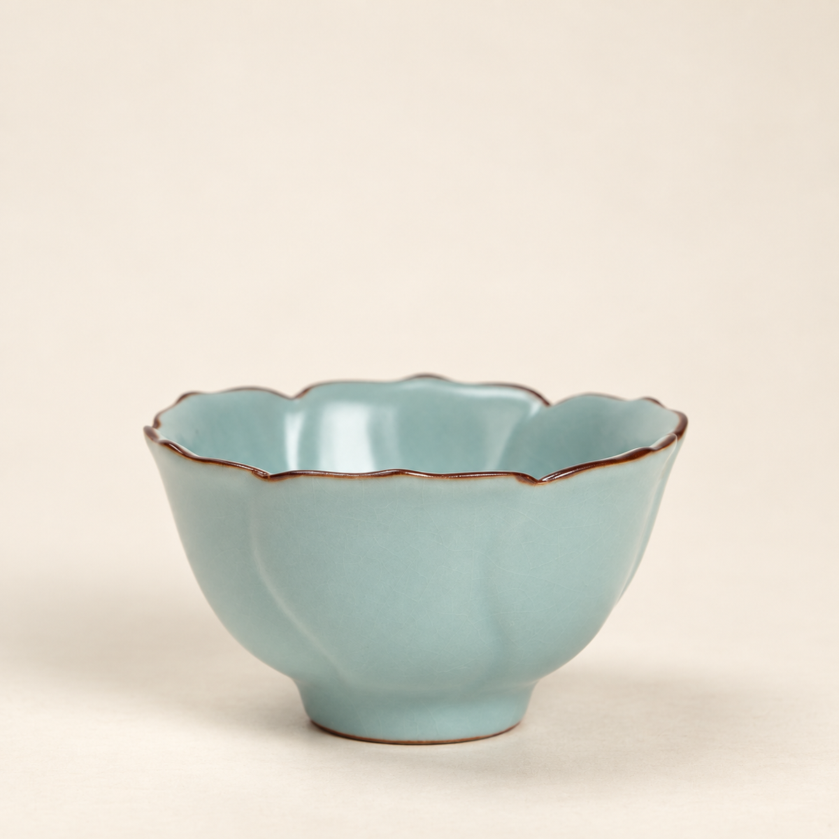 Sky-Blue Crackle-Glaze Tea Cup — image 10