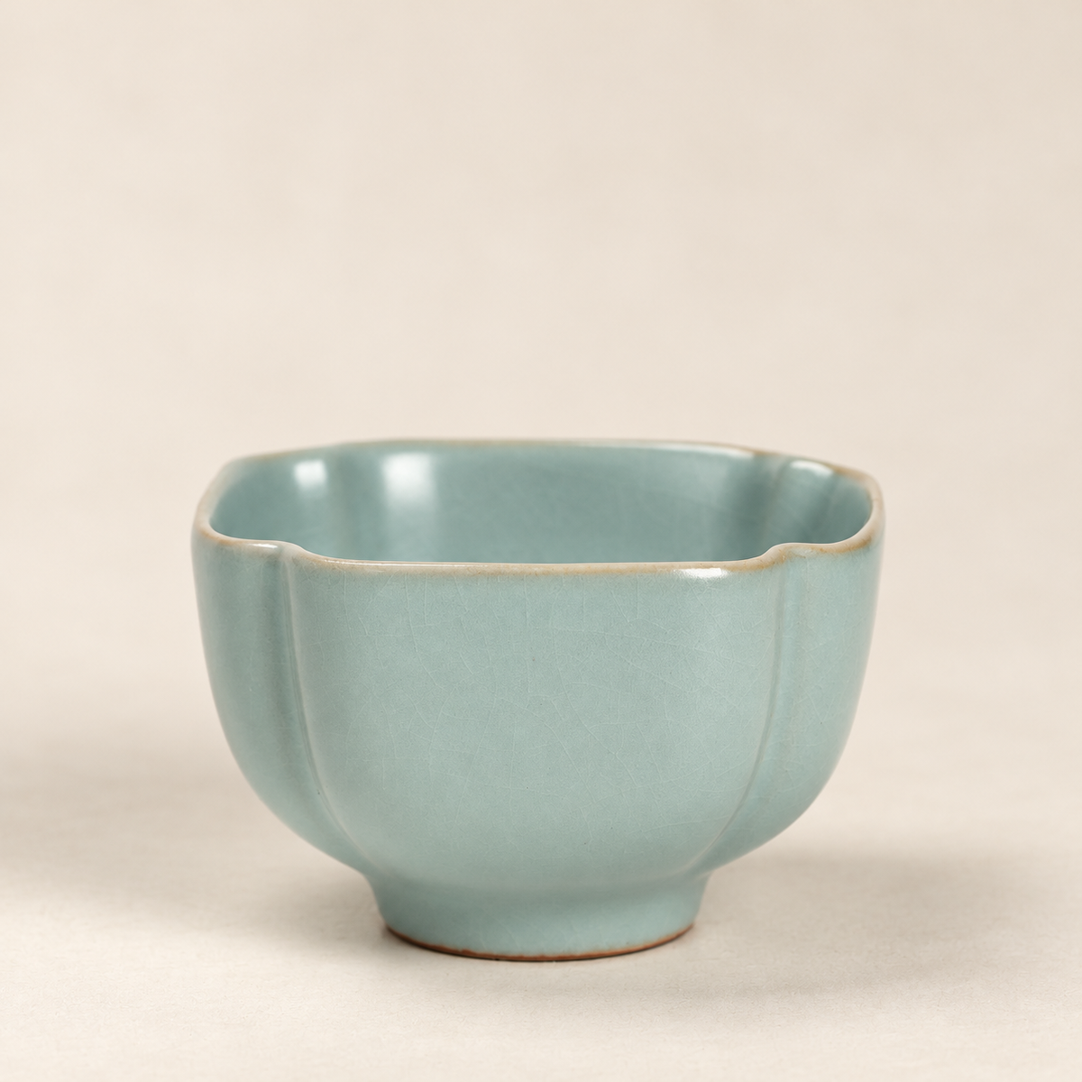 Sky-Blue Crackle-Glaze Tea Cup — image 11