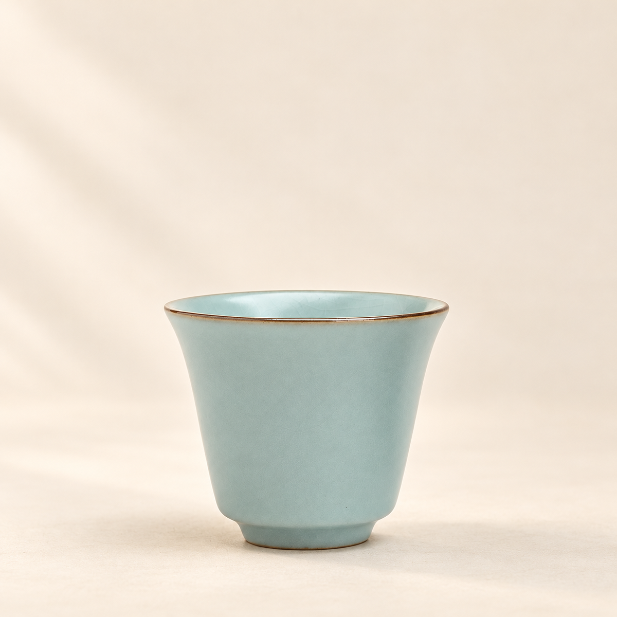 Yuli / Tapered cup