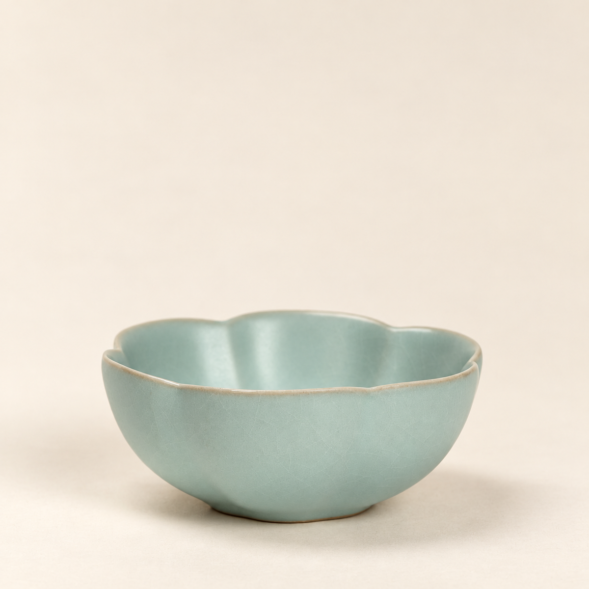 Tanhua / Low scalloped cup