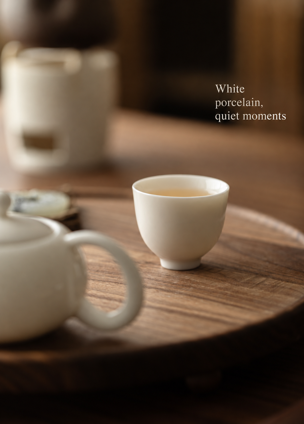 White porcelain, quiet moments