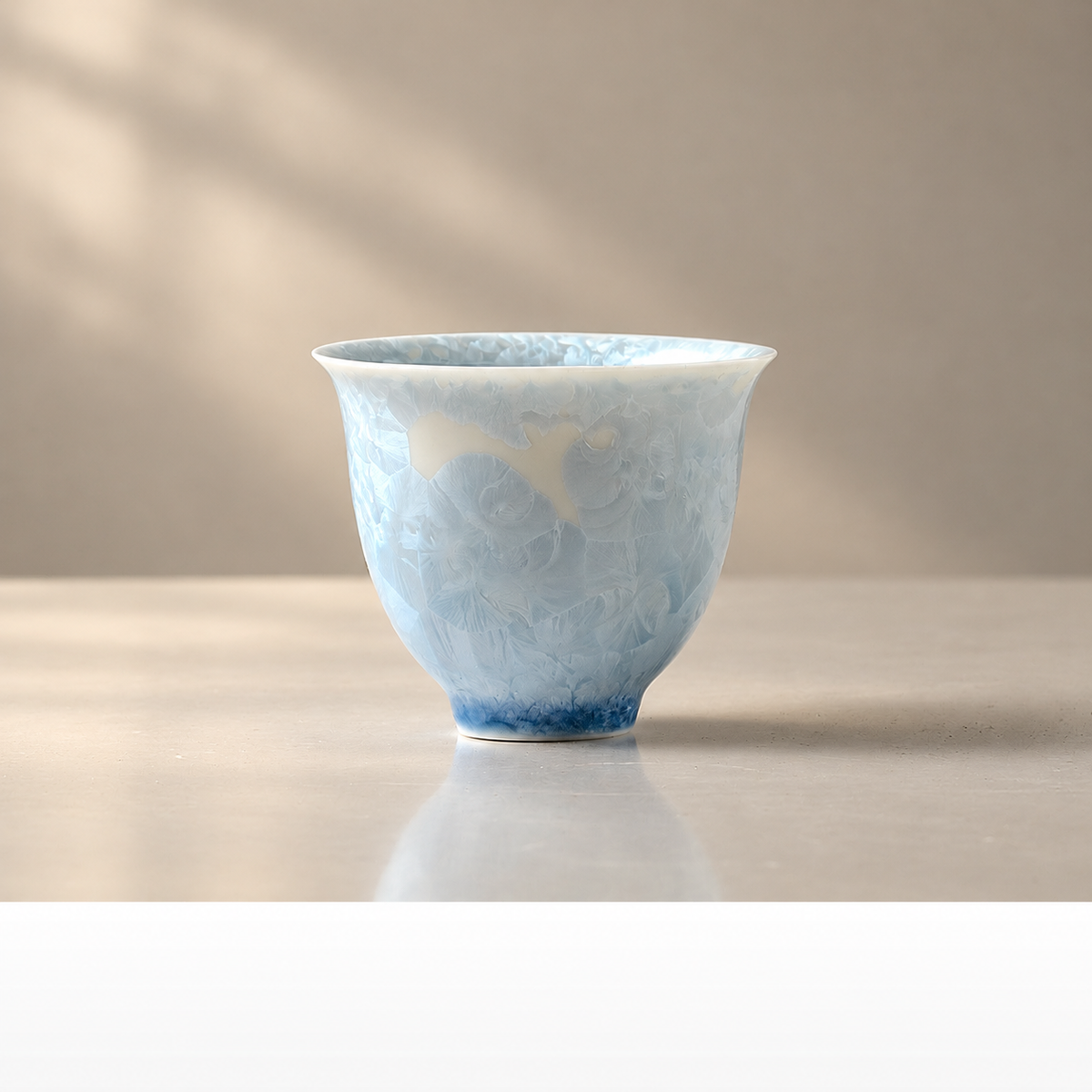 Bell-profile cup / Approx. 50 ml