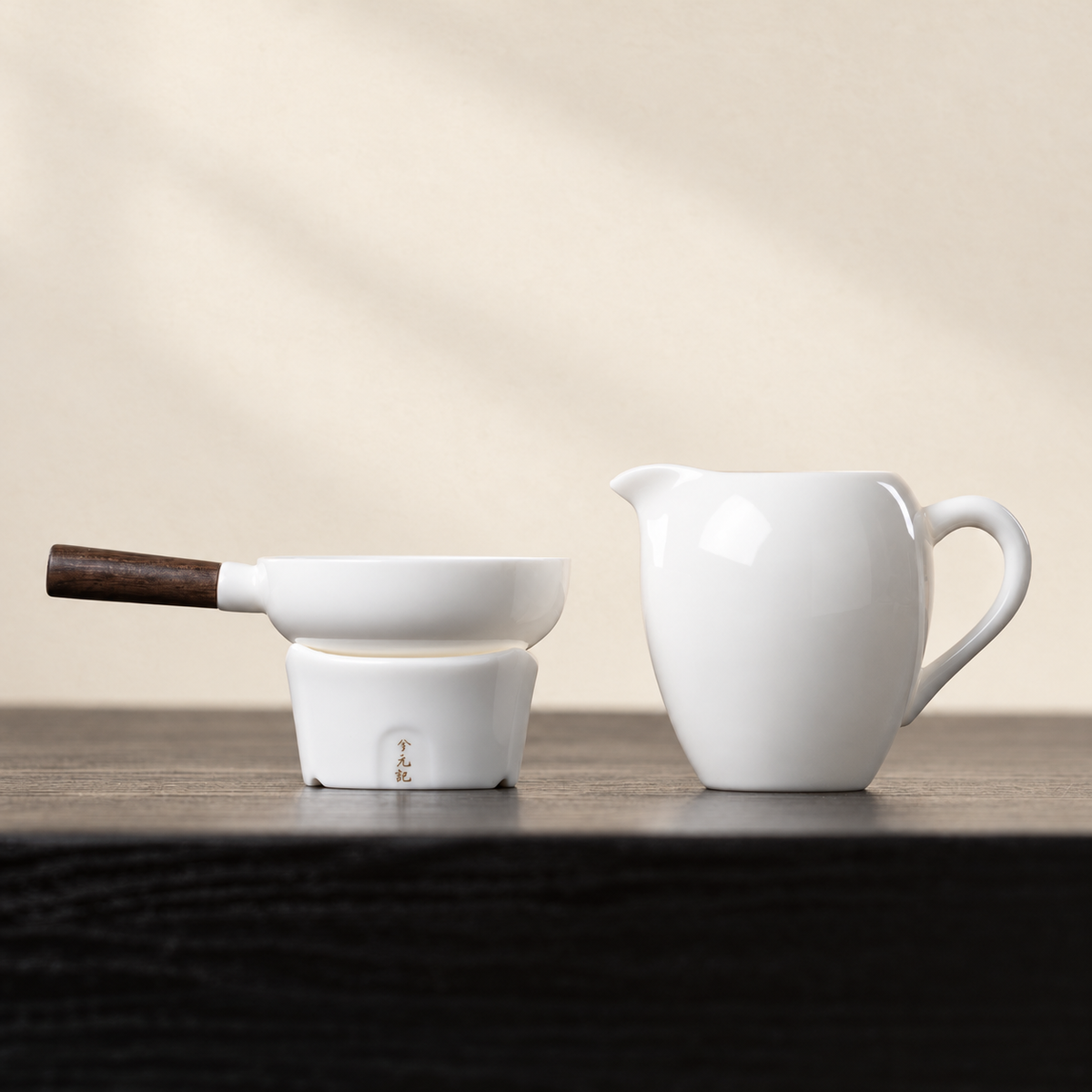 Filter Set with White Ceramic Pourer