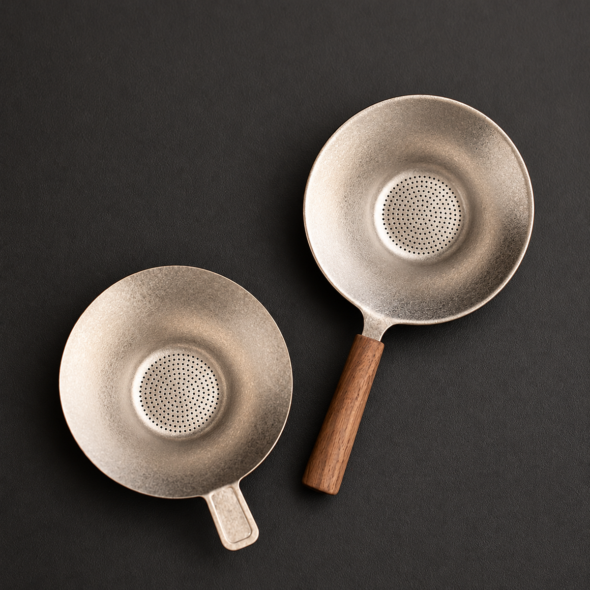 Handled Metal Tea Strainer — image 1
