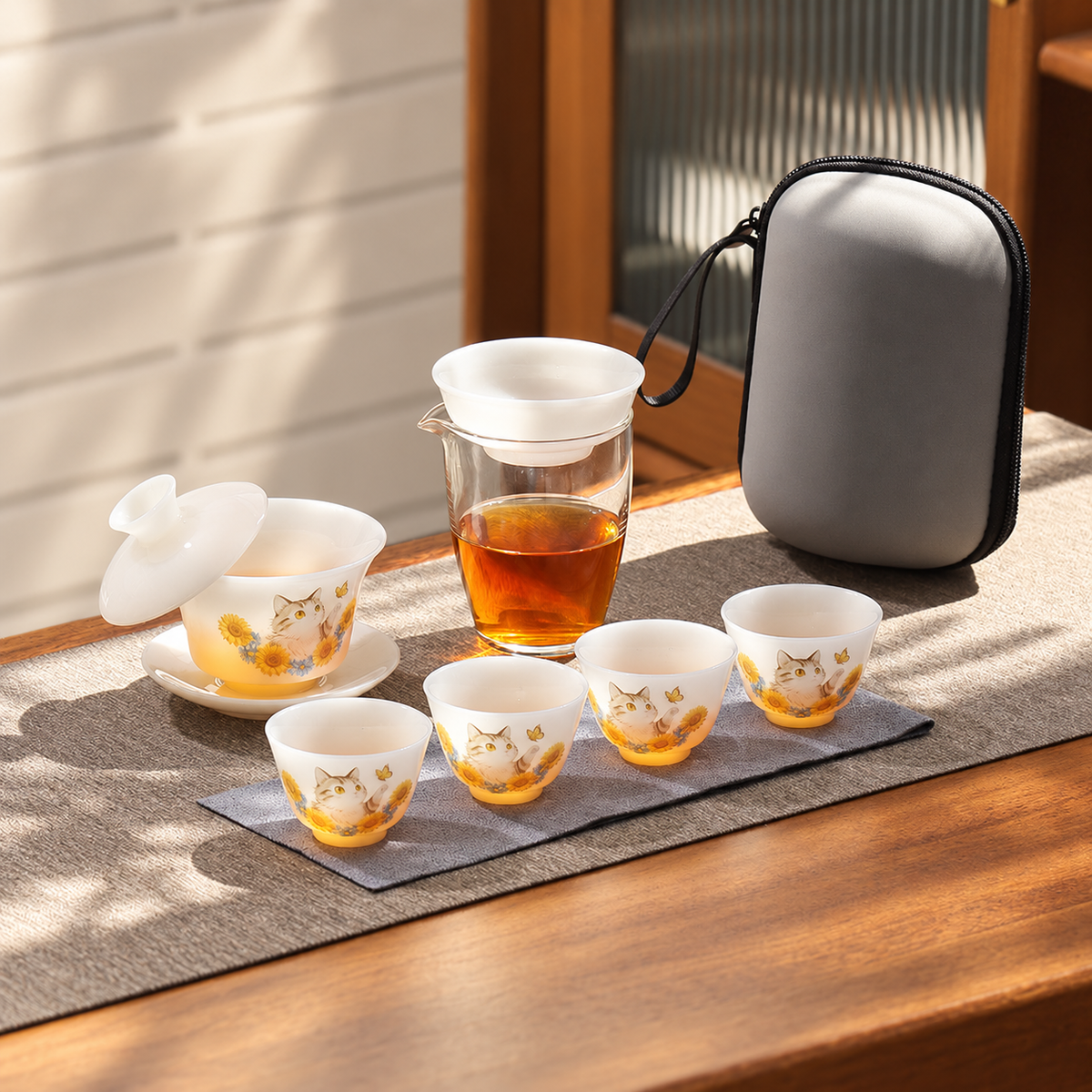 Sunflower Cat · Translucent White · Four Cups · Without Tray