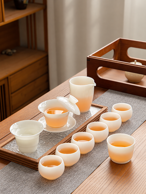 Pale Ceramic Gongfu Gaiwan Tea Sets