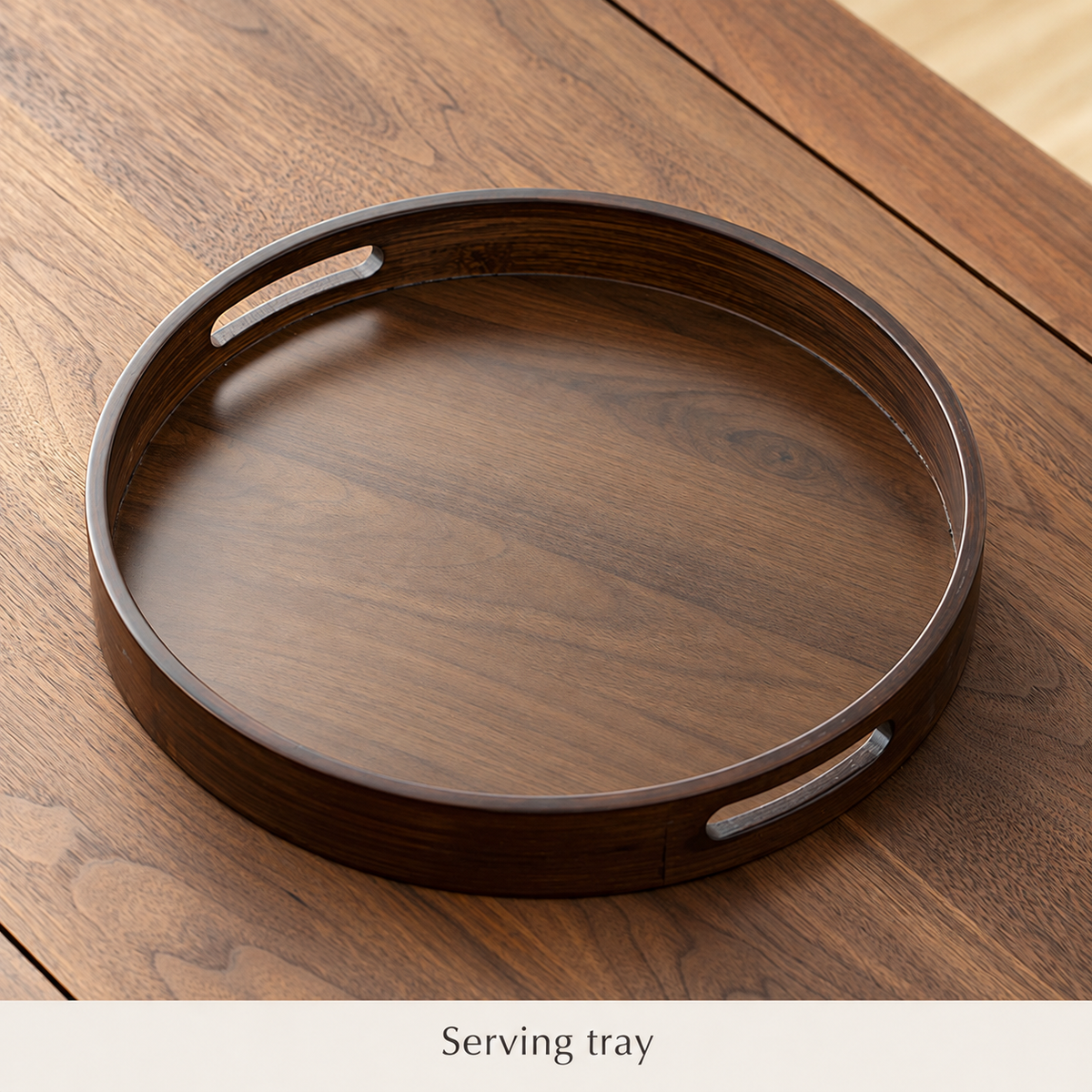Round handled tray — Large