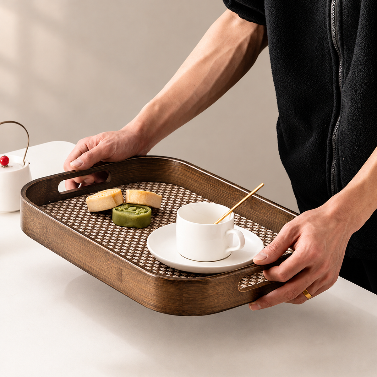 Carry the Rectangular Tray