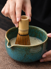 Glaze-Finish Pouring Matcha Bowls & Sets — image 1