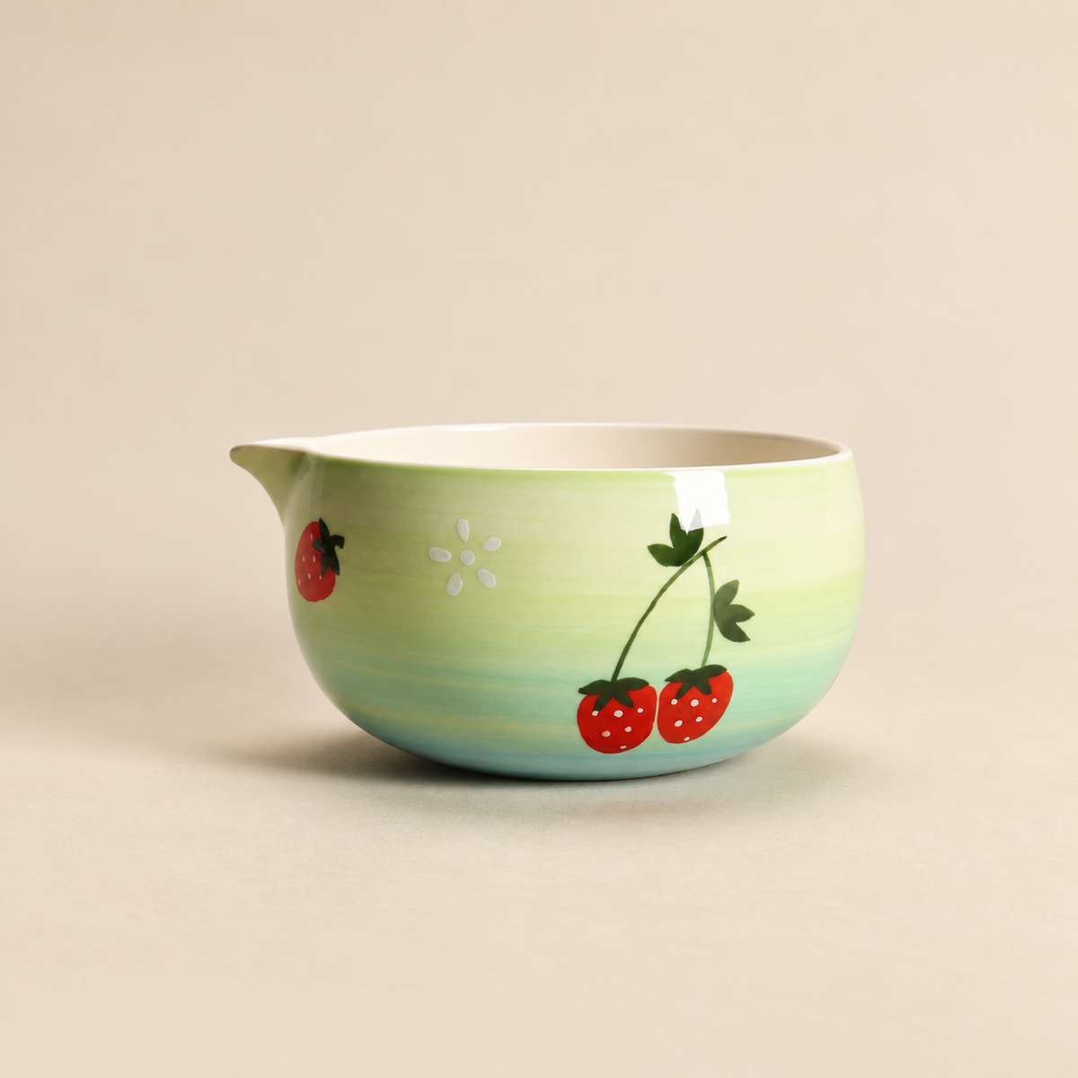 Gradient Strawberry — Pouring Bowl