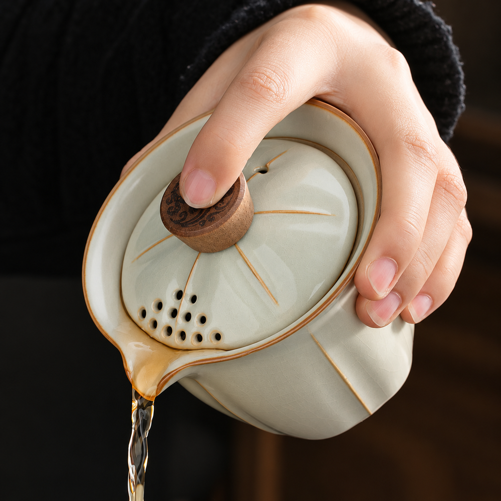 Ivory Crackle-Glaze Tea Brewers & Ritual Pieces — image 1