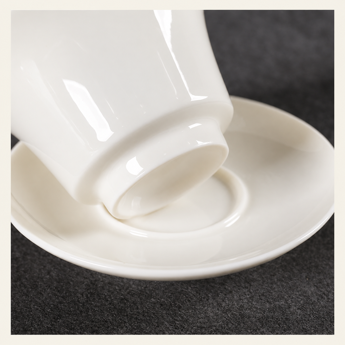 Ivory White Porcelain Gaiwan — image 5