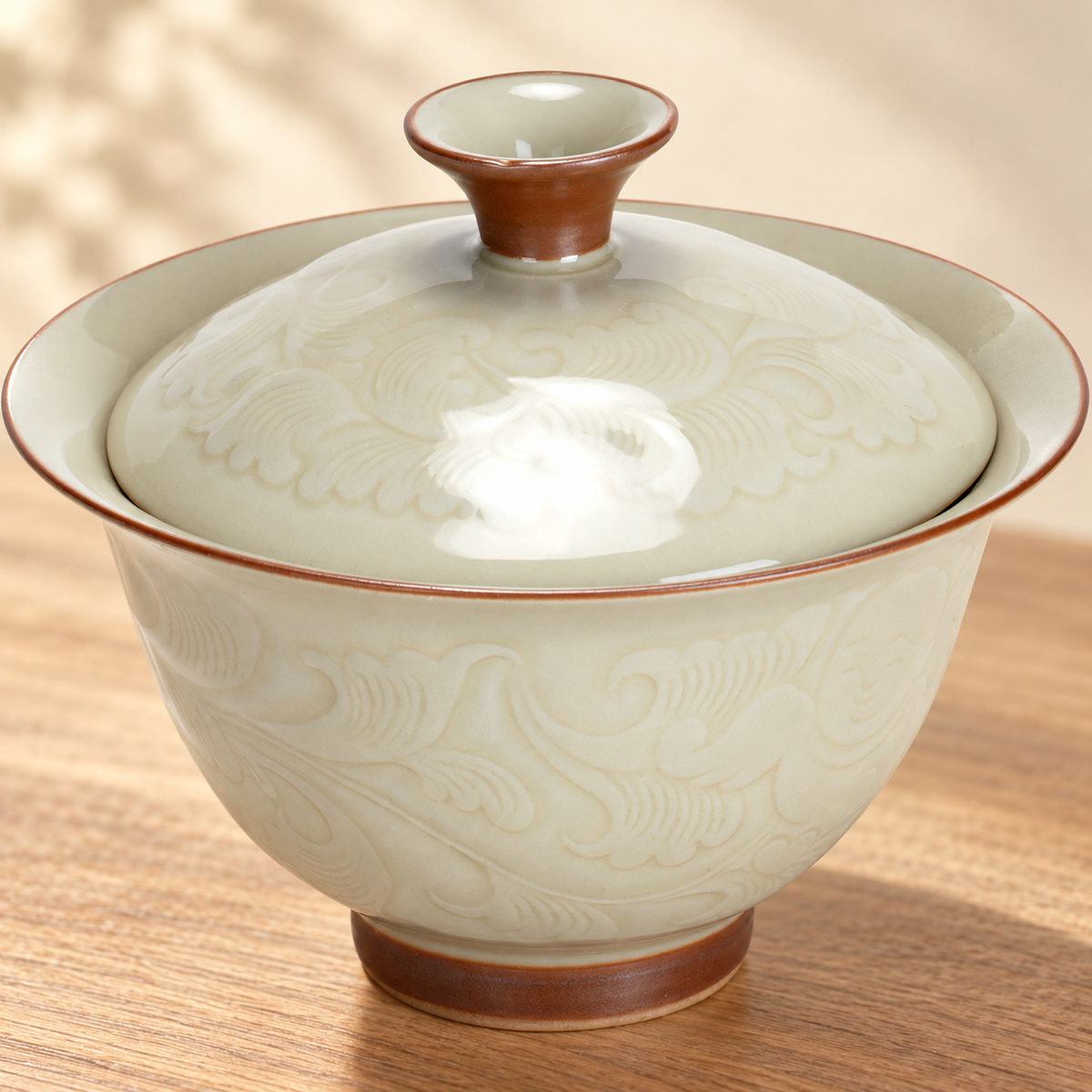 Carved Porcelain Gaiwan — Green or Beige — image 1