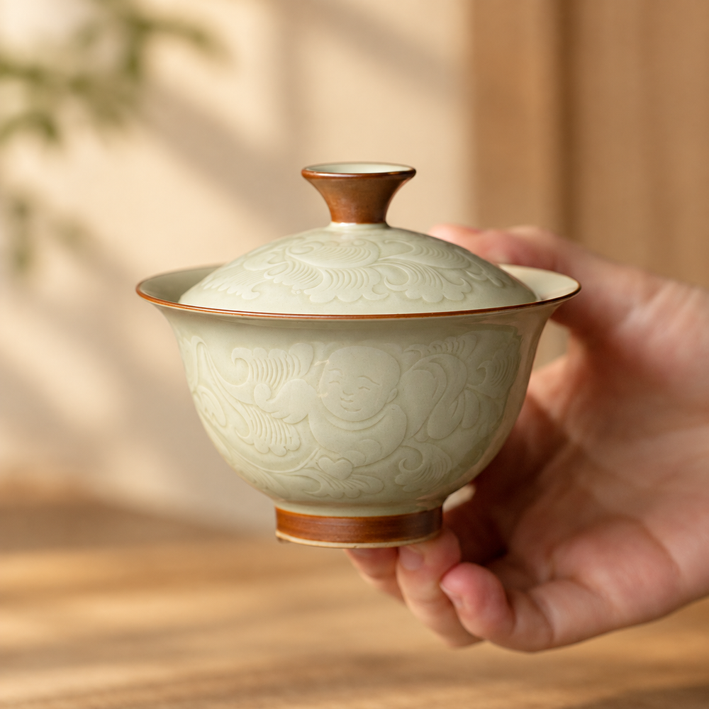 Carved Porcelain Gaiwan — Green or Beige — image 2