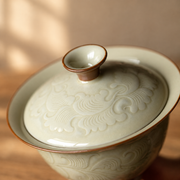 Carved Porcelain Gaiwan — Green or Beige — image 3