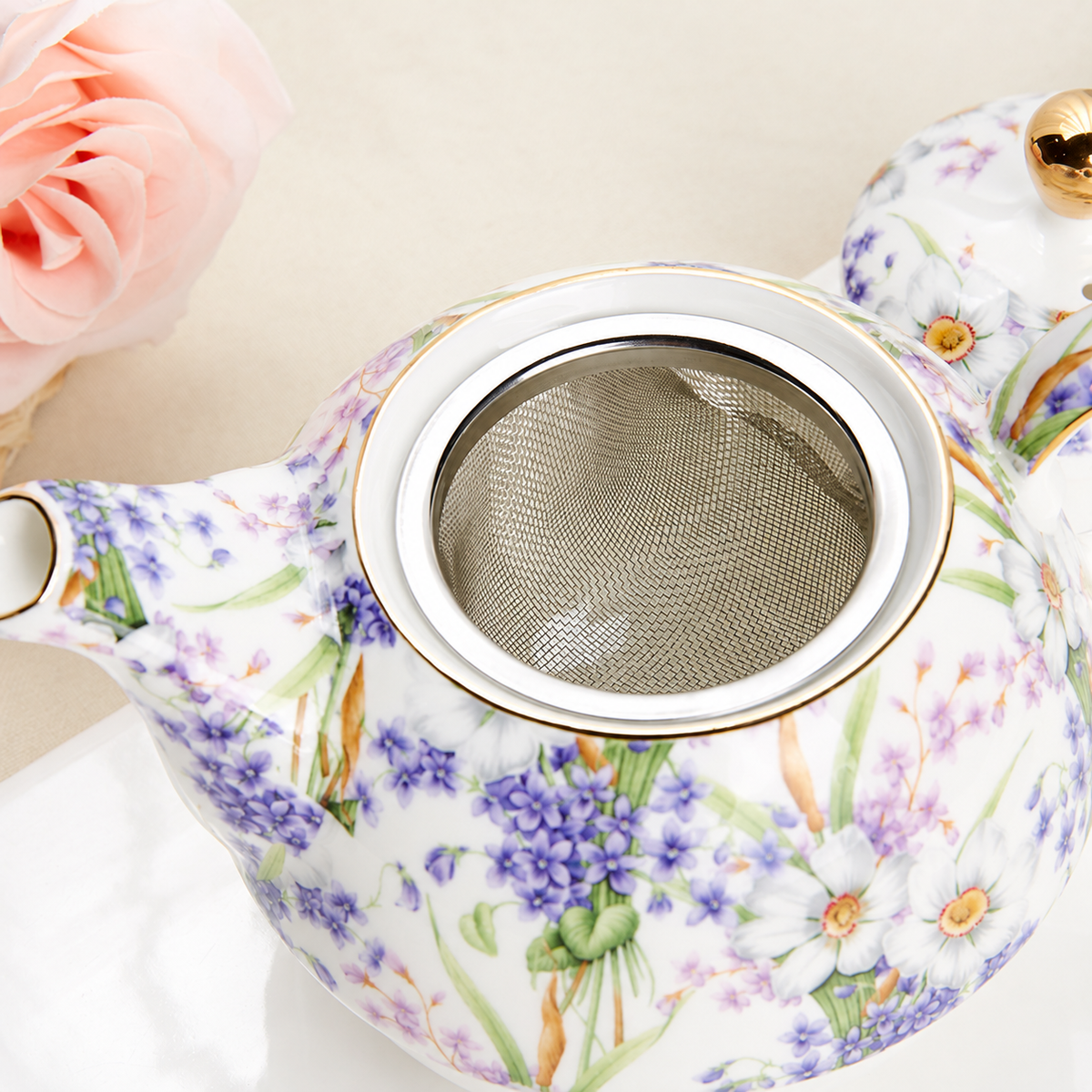 Meadow Floral Ceramic Tea-for-One - source image 3