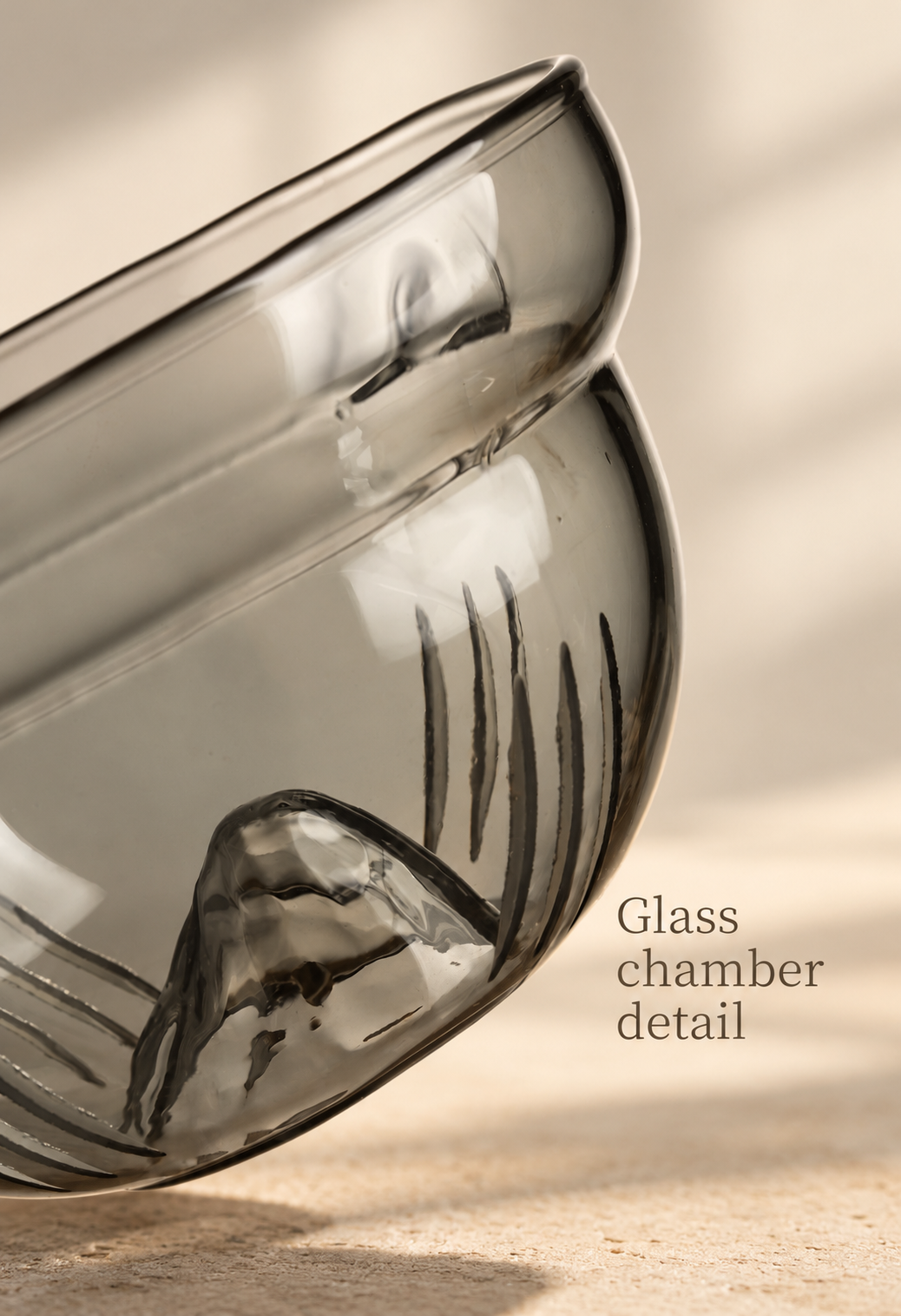 Glass chamber detail