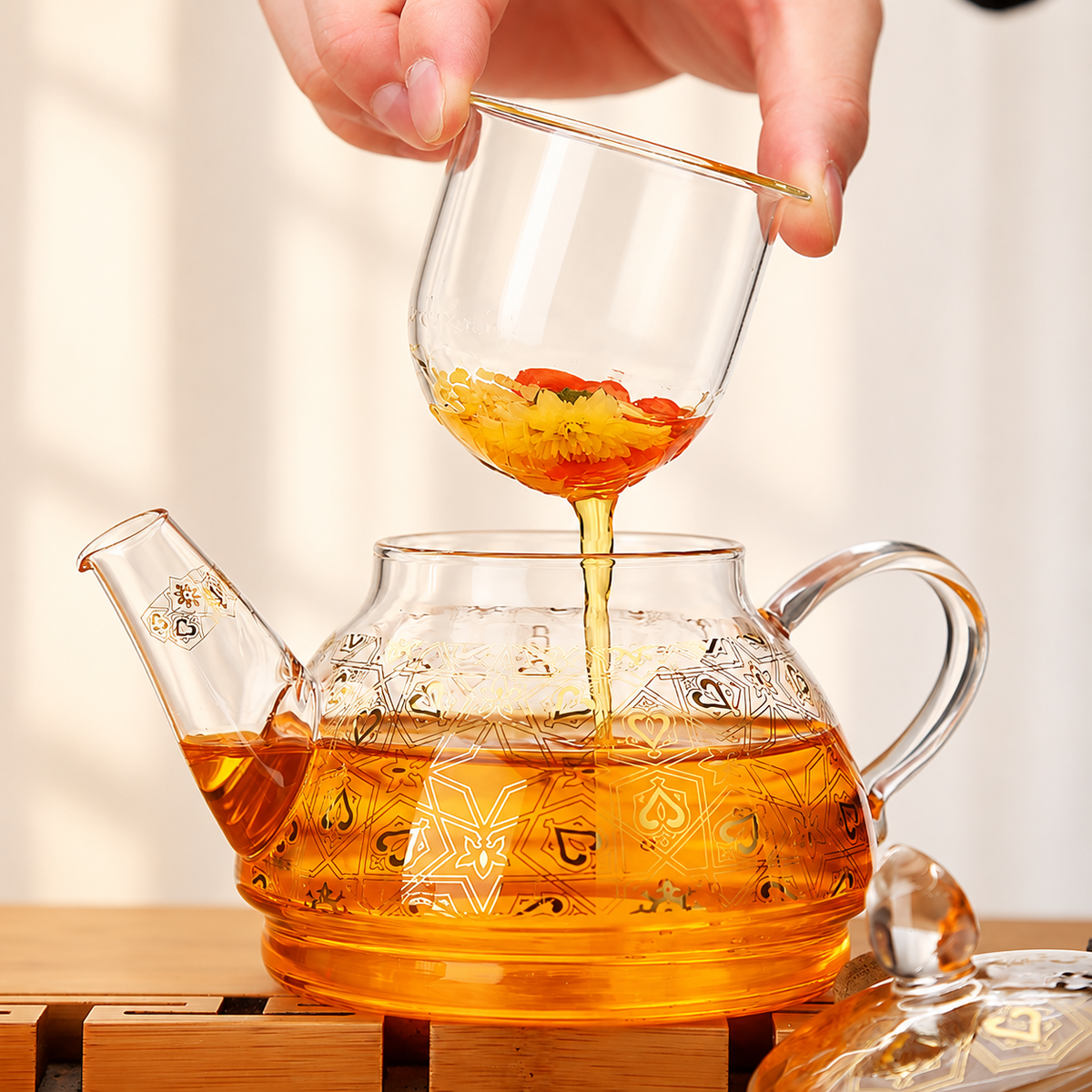 Lift the brewing cup