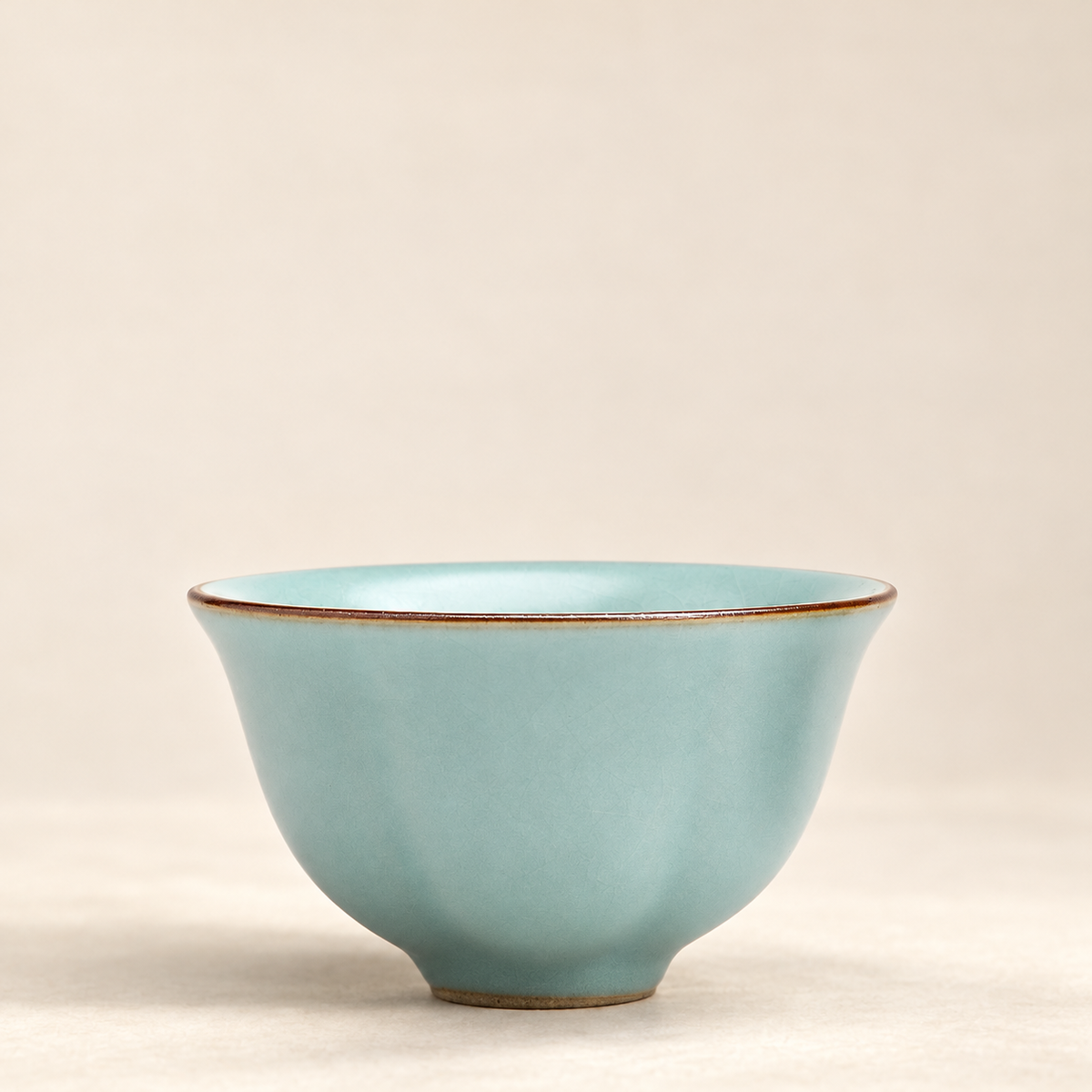Sky-Blue Crackle-Glaze Tea Cup — image 7