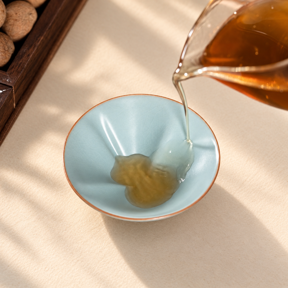 Gourd well / Shallow cup