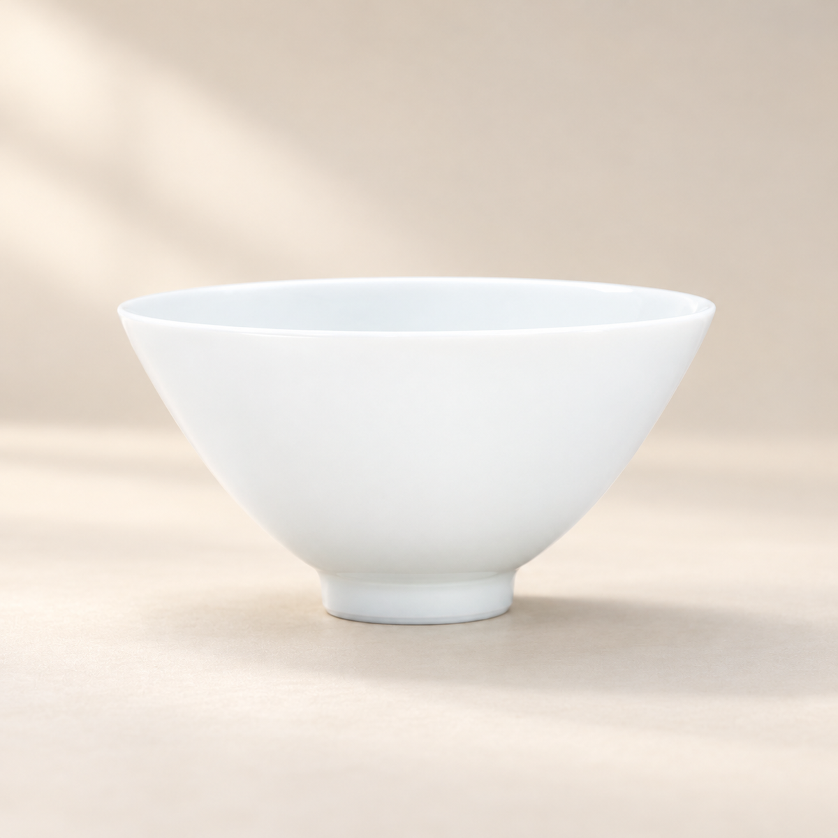 Host / Conical Cup