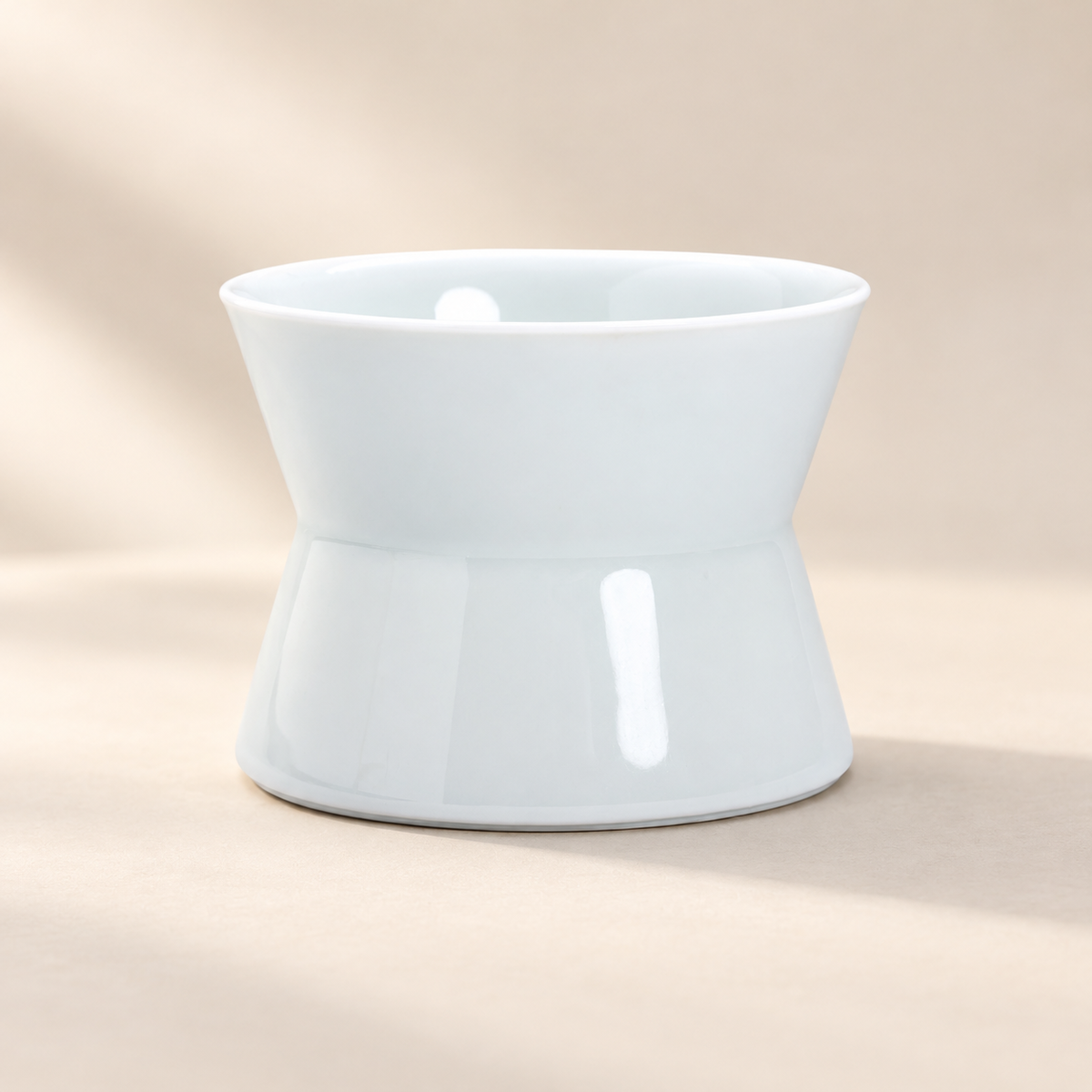 Host / Butterfly Waist Cup