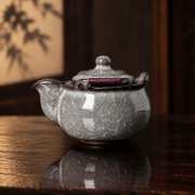 Grip teapot