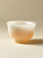 Puyu White Porcelain Tasting Cup — image 1