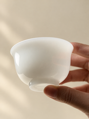 Puyu White Porcelain Tasting Cup — image 2