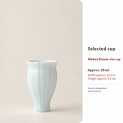 Ribbed flower-rim cup / Approx. 50 ml