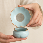 Celadon / Ceramic Rest
