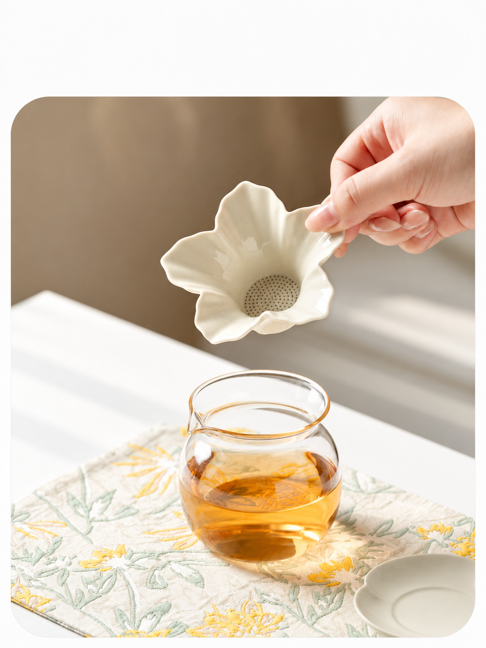 Petal Ceramic Tea Filter and Glass Pitcher Sets — image 1