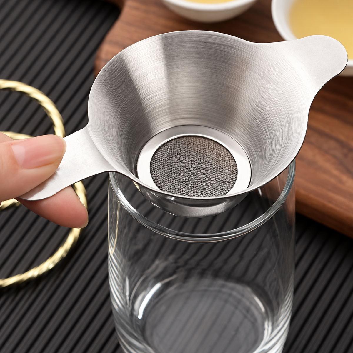 Silver Mesh Tea Filter with Wire Stand — image 4